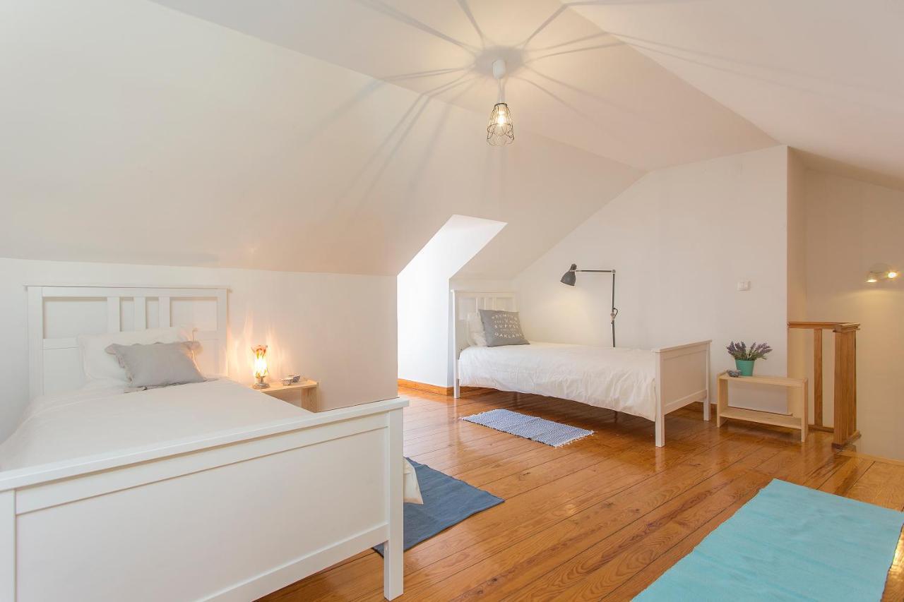 Spacious Alfama Duplex, By Timecooler Lissabon Exterior foto